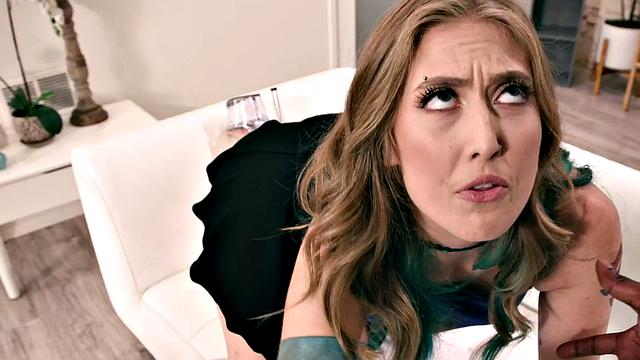 Fullbush beauty enjoys foursome as a swinger