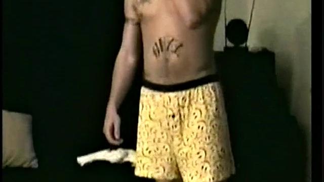 Sraight Boy Buzz Blows Vince