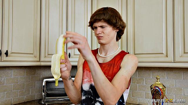 A Very Stepmom Dilemma