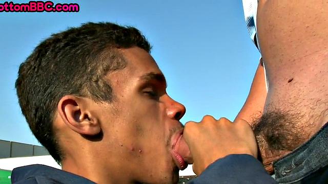 Real Nubian worker nailed outdoors after picked up