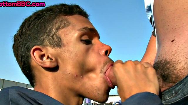 Real Nubian worker nailed outdoors after picked up