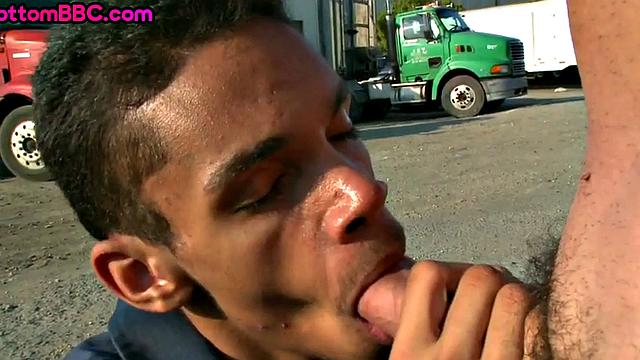 Real Nubian worker nailed outdoors after picked up