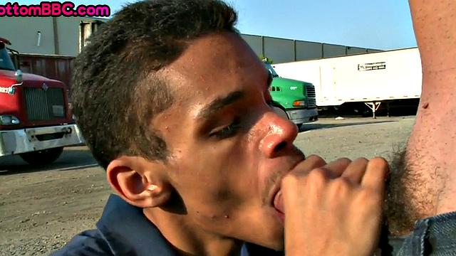 Real Nubian worker nailed outdoors after picked up