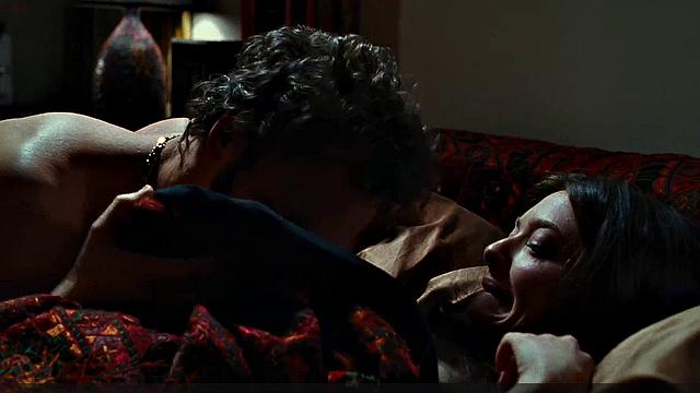 Amanda Seyfried topless moments