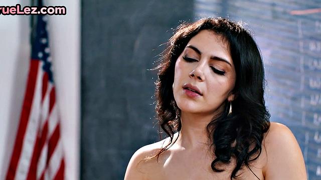 Stunning college girl strapon fucked by teacher in classroom