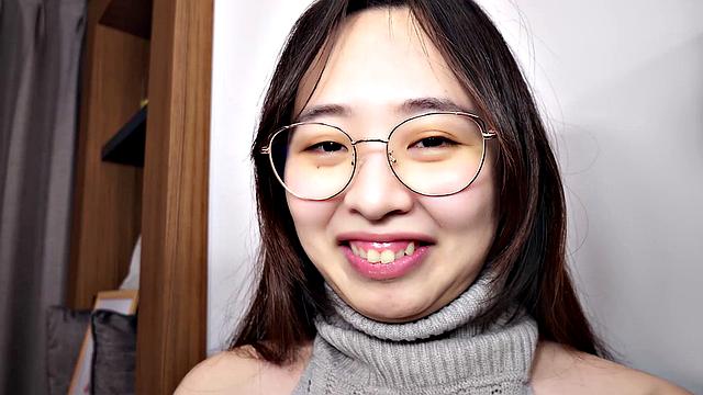 Noa Makina is coming back to show her blow job skills