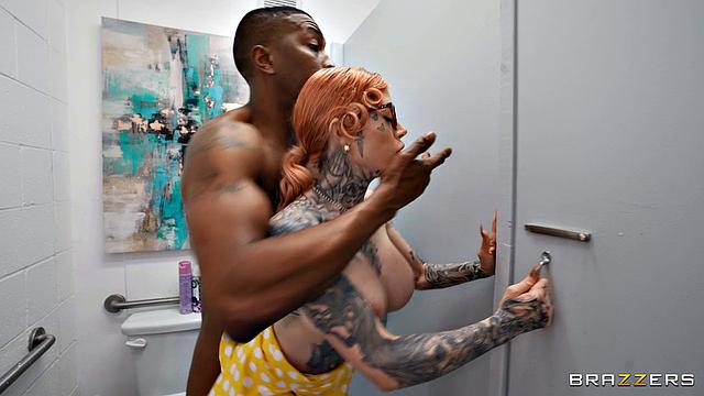 Cock N' Roll Disaster