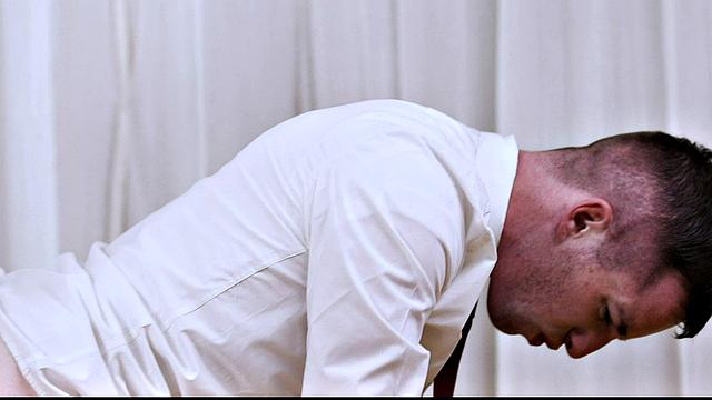 Президент Скай превращает признание Элдера Нокса в дикую сессию без резинки