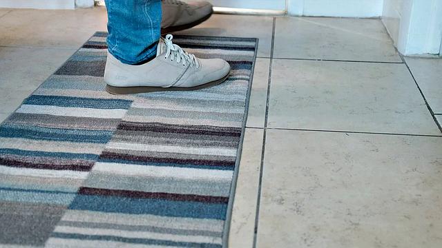 Latina step-mom Juliett Russo takes a shower Part 1