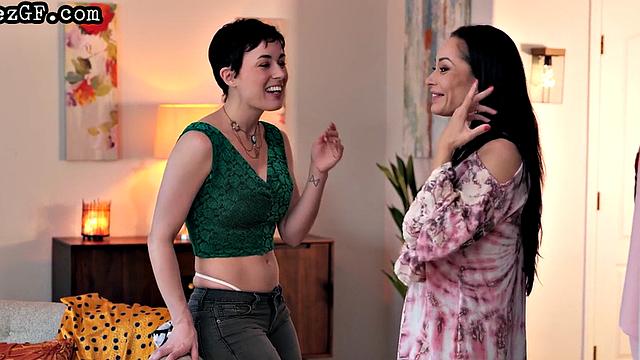 Lesbian busty GF seduces short hair bae with her licking