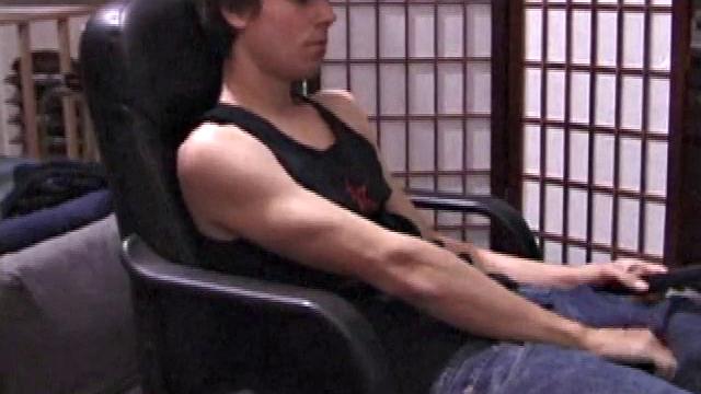 Jayden Gets Dick Stroked