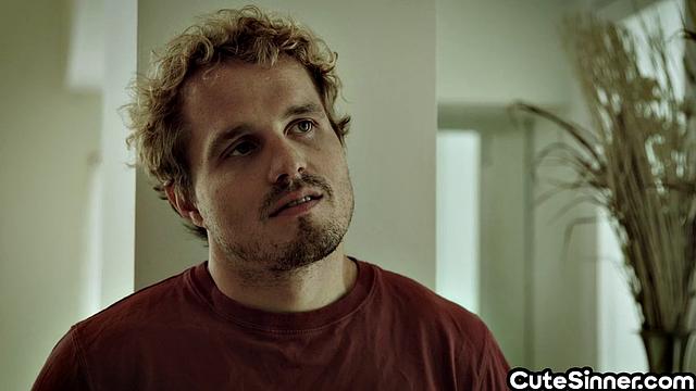 Stunnig bae gets pussylicking by BF