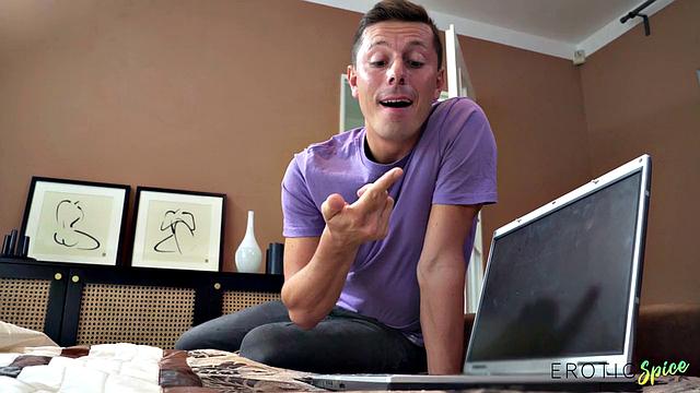 Secret Camgirl Caught by Housemate