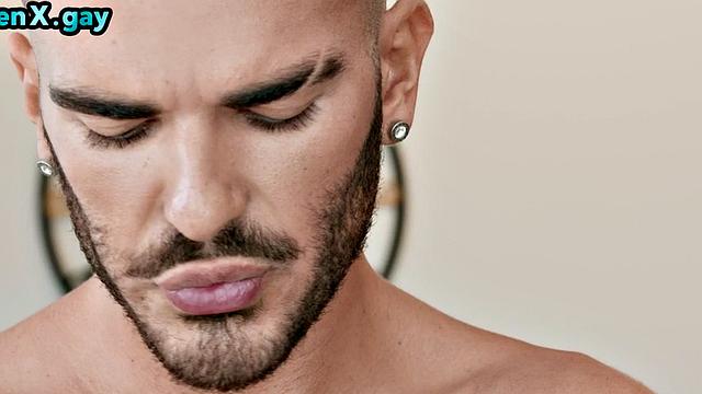 Manly worker barebacked by boss in doggystyle