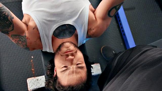 Gym inked gay stud pounding MTF after workout