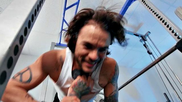 Gym inked gay stud pounding MTF after workout