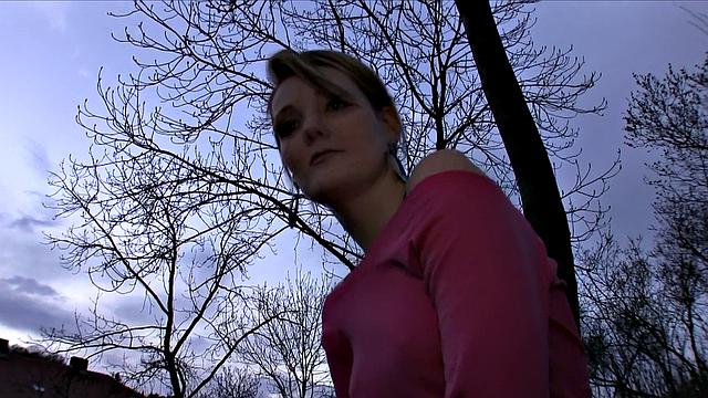 With No Money To Pay, Cutie Gets A Dick In The Mouth