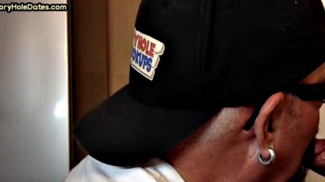 Greedy amateur gloryhole DILF sucks in homemade closeup