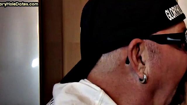 Greedy amateur gloryhole DILF sucks in homemade closeup