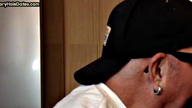 Greedy amateur gloryhole DILF sucks in homemade closeup