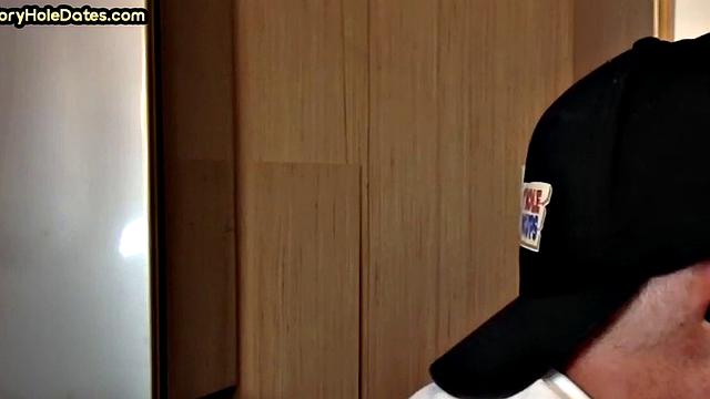 Greedy amateur gloryhole DILF sucks in homemade closeup