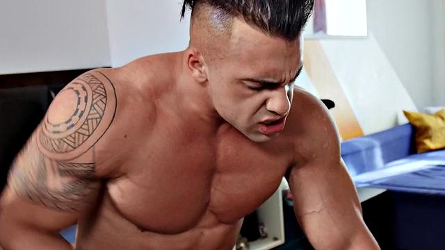 Str8 dude drilled by dick in ass in missionary