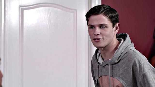 Hary gaydaddy bottom barebacked by stud in office