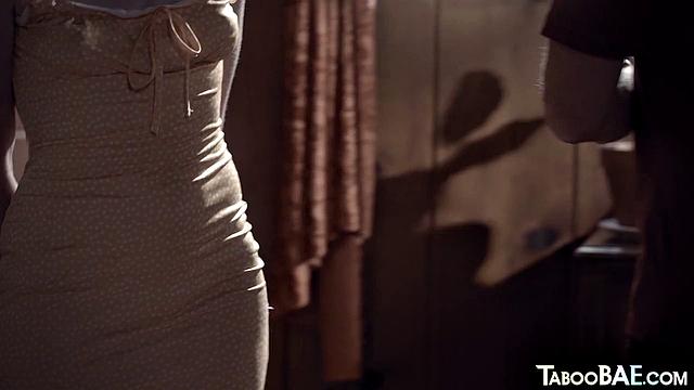 Gorgeous babes sharing in 3some