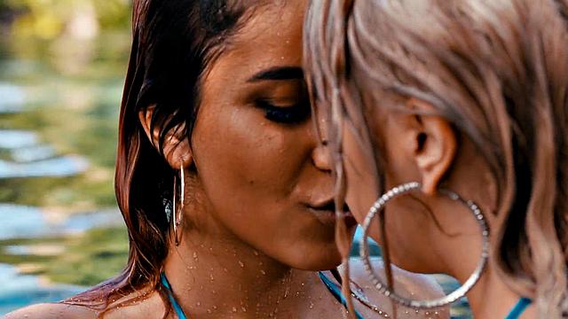 Blonde tribbing her GF in the pool