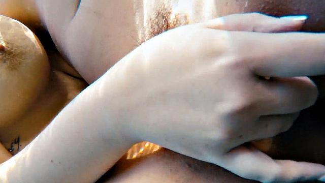 Blonde tribbing her GF in the pool