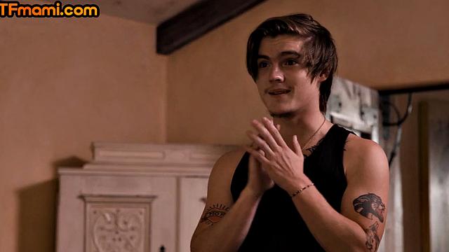 DTF stepmom rides and deepthroats cock in forbidden threesome