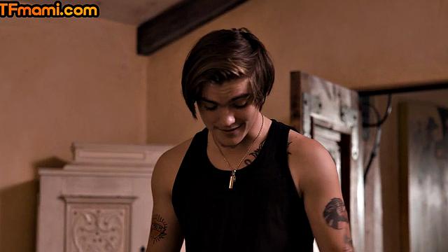 DTF stepmom rides and deepthroats cock in forbidden threesome