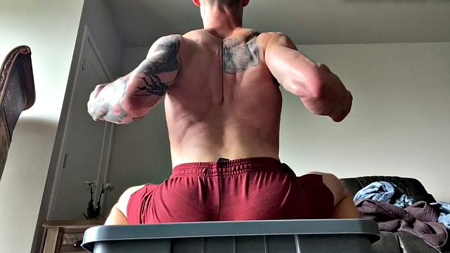 Ripped jock jerks in solo before dildoing ass