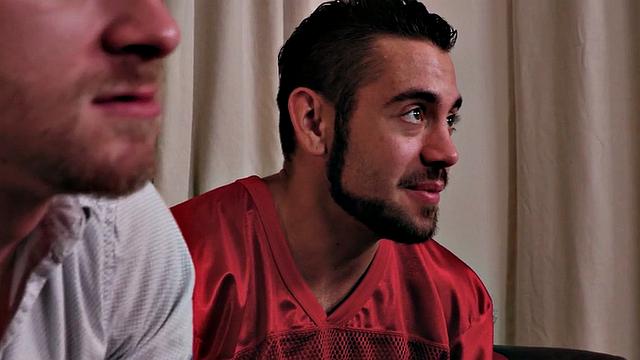 Inked bottom banged by athletic stepbro until spraying