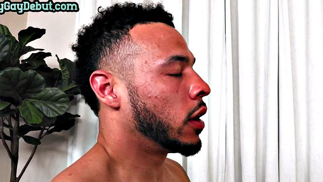 Black solo debut with tattoos jerks cum after casting