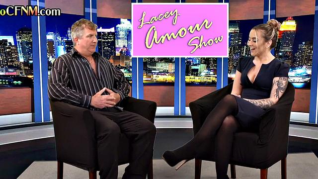 CFNM tv reporter pleases guest cock