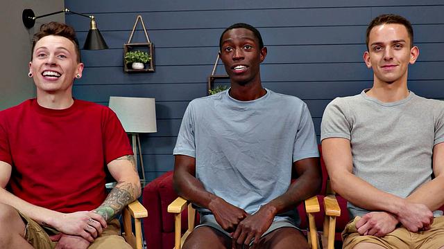 IR Stud Suck 3Some - NextDoorBuddies