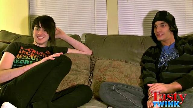 Tristan & Aron: Boys Tickle & Kiss