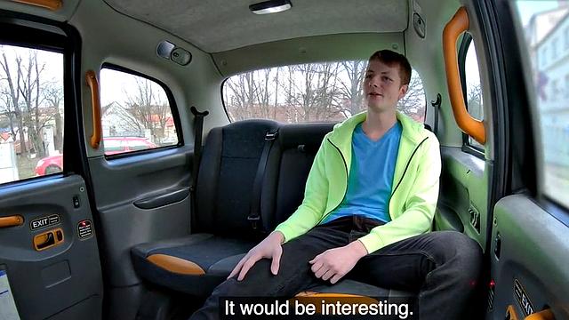 Curvy taxi babe banged in doggystyle by client in car