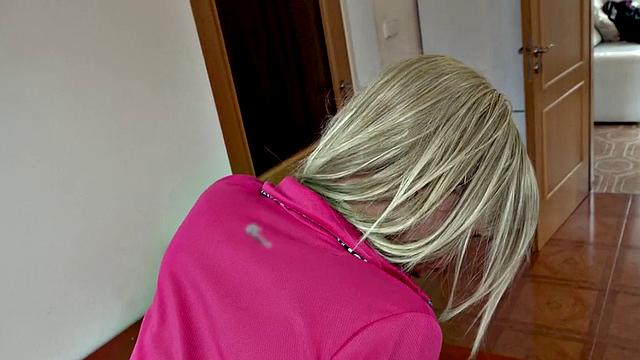 A blonde teen get her tight pussy drilled and mouth filled with cash