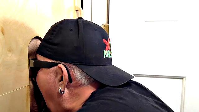 Monday Gloryhole Blowjob Session