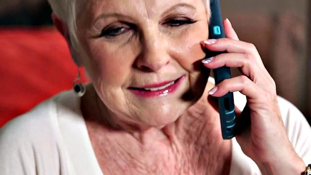 Jewel sucks and fucks 20-something cock