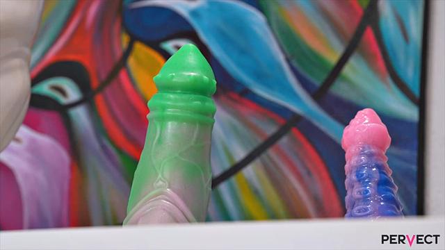 Valentina enjoys a hot interracial threesome!