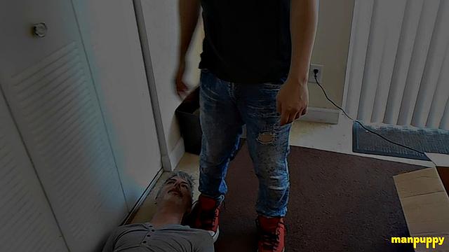 Can't Get Enough Teen Ass - Elisat Axxx, Richard Lennox