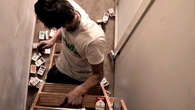 Carl Chainsmokin - Solo Smoke Session