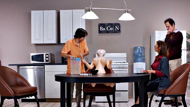 Short guy nails curvy cougar's pussy while she gives a titjob in glasses