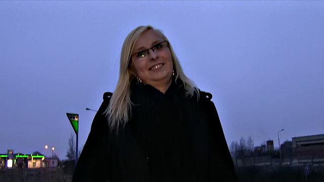 Curvy Blonde Takes All Of Stranger's Deep Inside Her Pussy