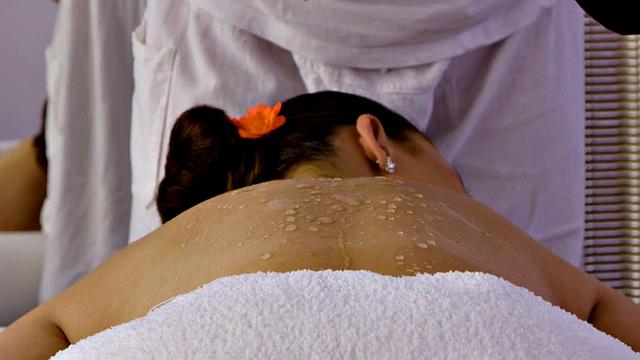 WAM big-titted babe fucked by masseur on the table