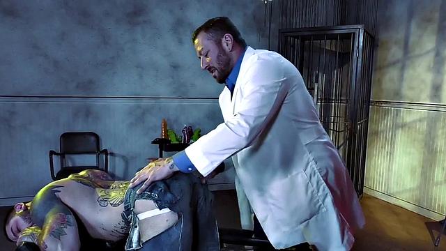 Tattooed stud barebacked by doctor before fisting