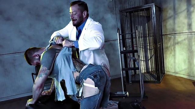 Tattooed stud barebacked by doctor before fisting